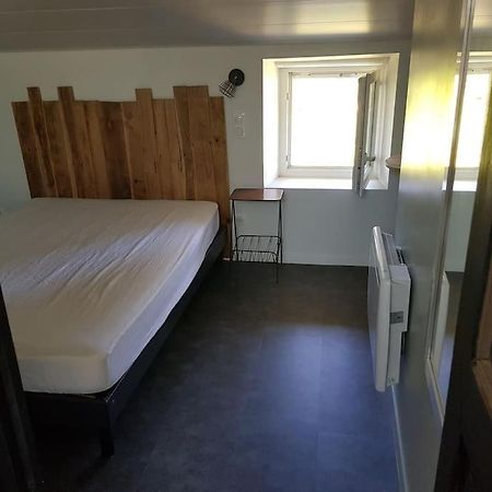 Petite Maison Type Loft En Plein Bourg D'Ambazac Exteriör bild